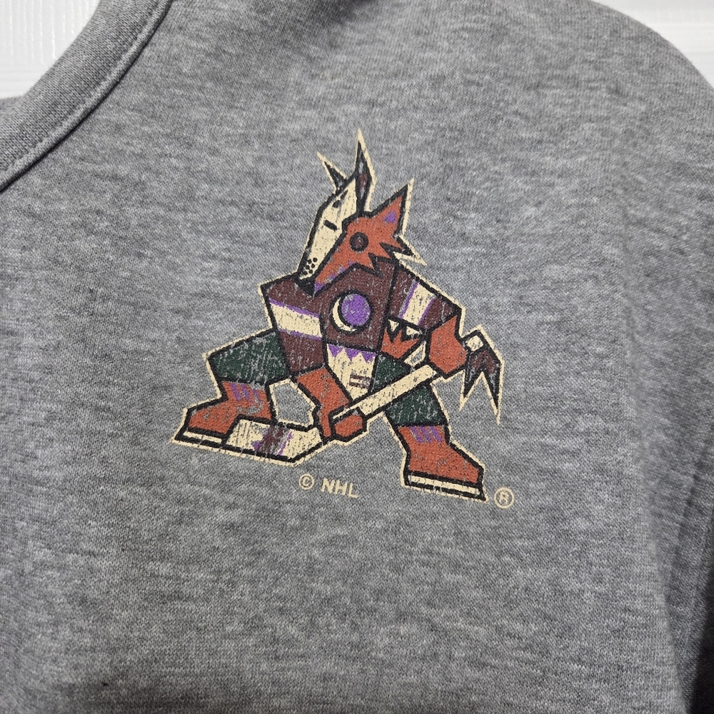 NHL Arizona Coyotes Women Heather Gray Hoodie Pullover Sweatshirt Size Medium - Picture 2 of 11